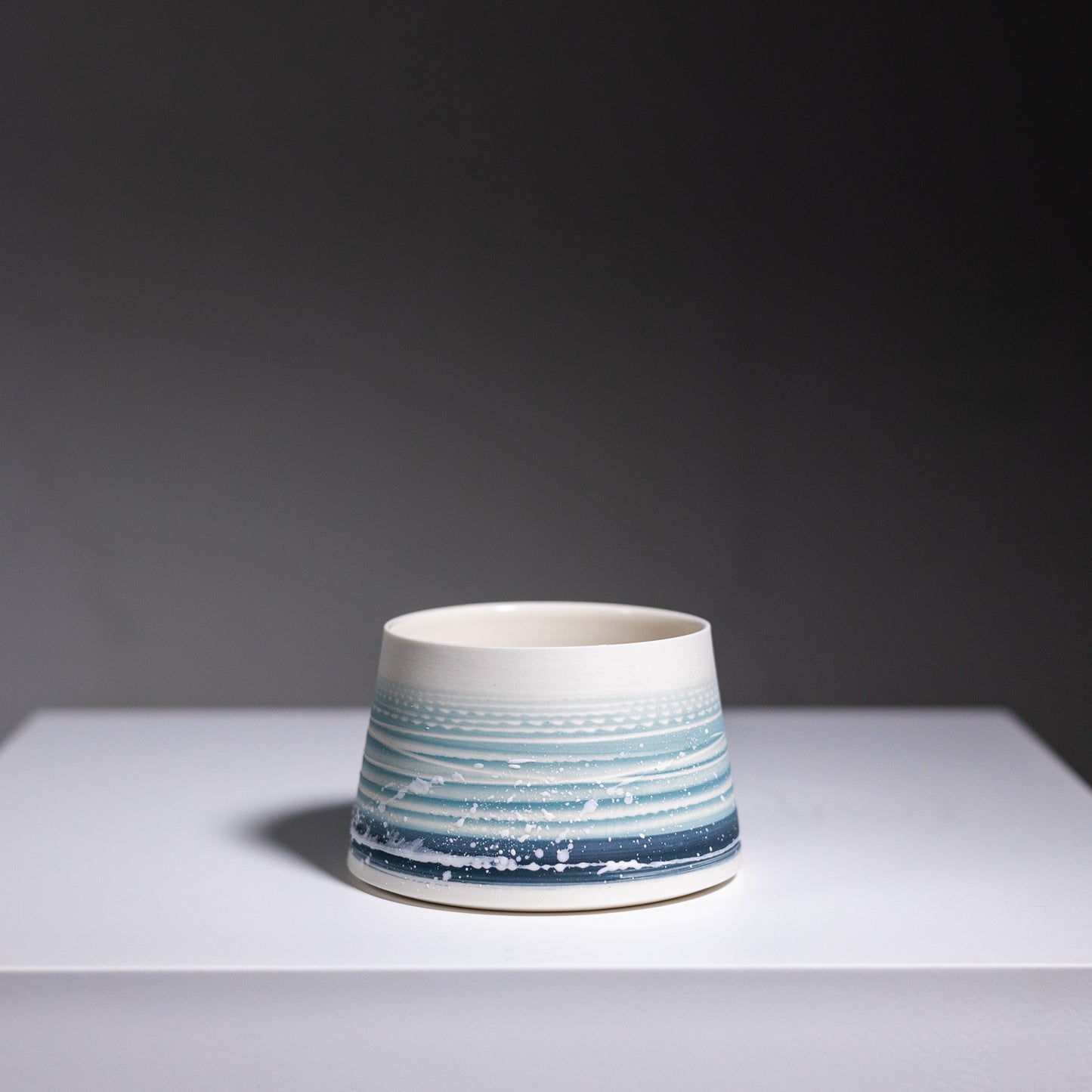 Porcelain Tea Light Holder | Summer Shore | 6 x 9 x 7cm