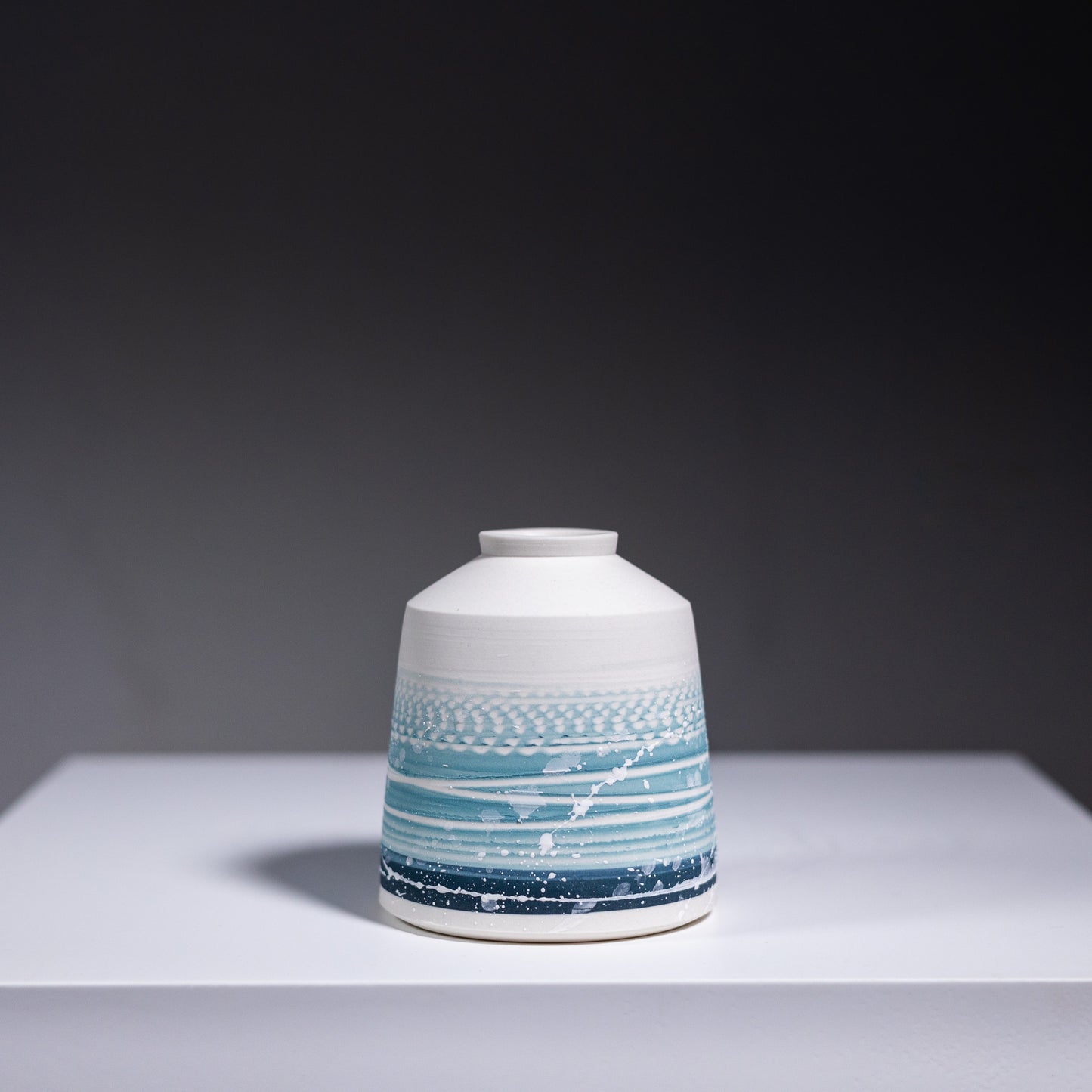 Porcelain Reed Diffuser | Summer Shore | 8.5 x 7.5 x 2.5cm