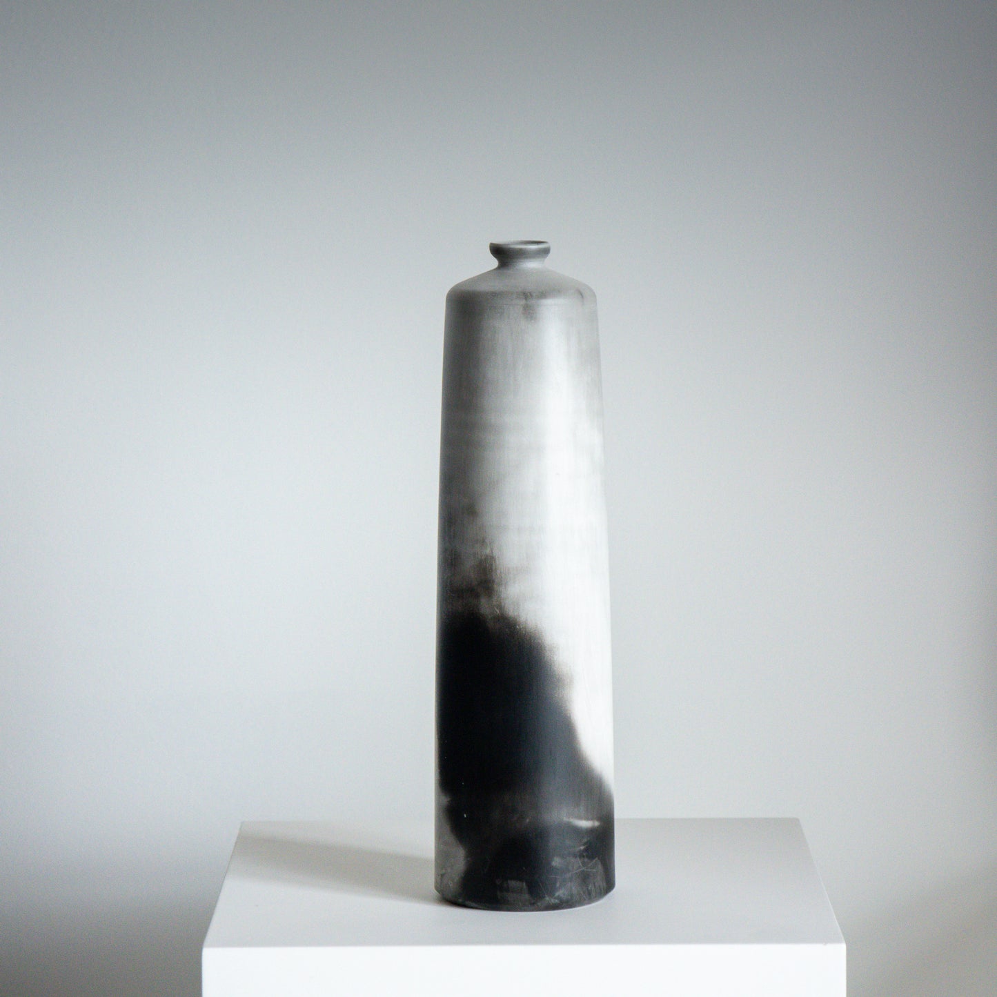 D11 | Smoke Fired Bottle | H:23cm - D:7.5cm