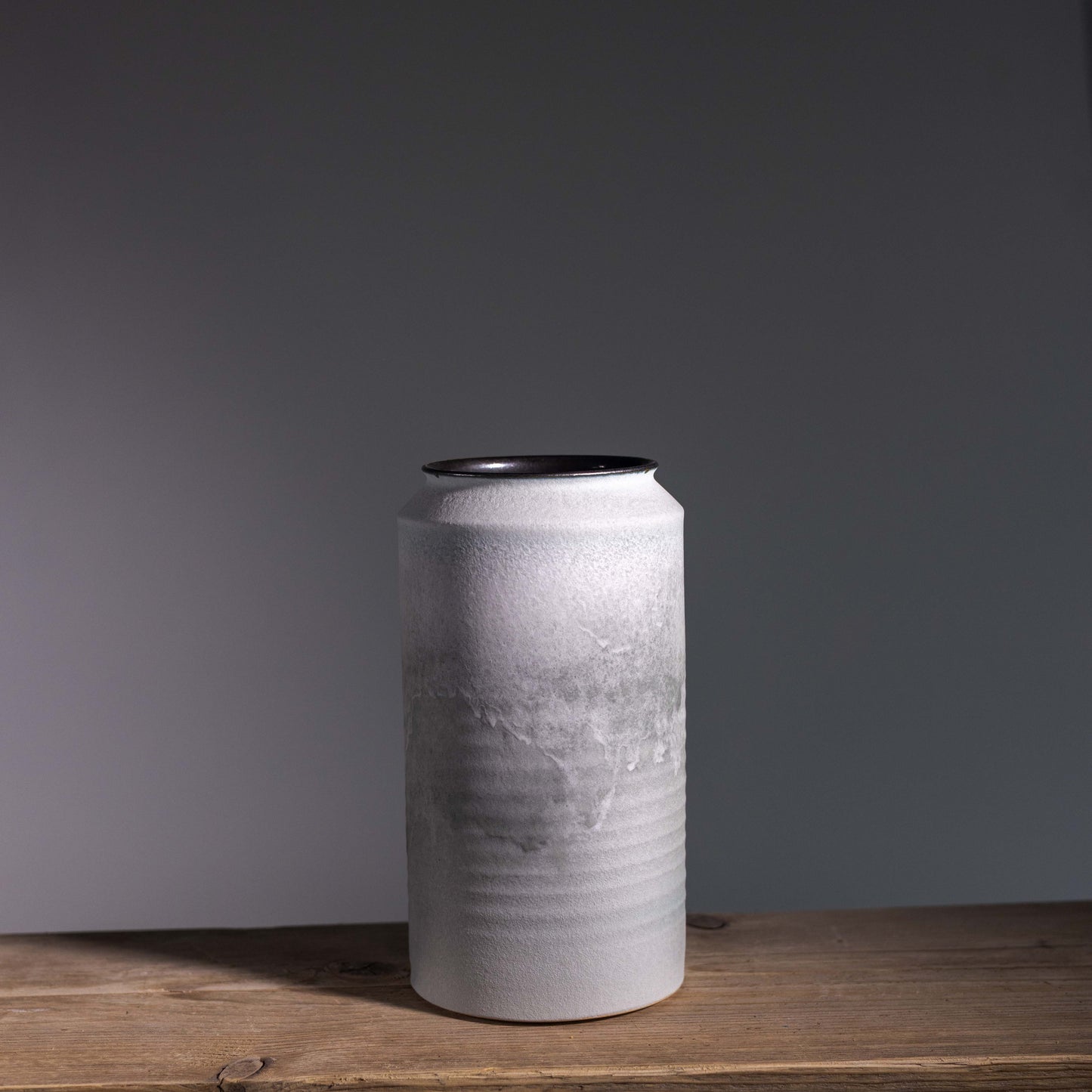 L&S L06 | H: 21cm- D: 10cm | Sage