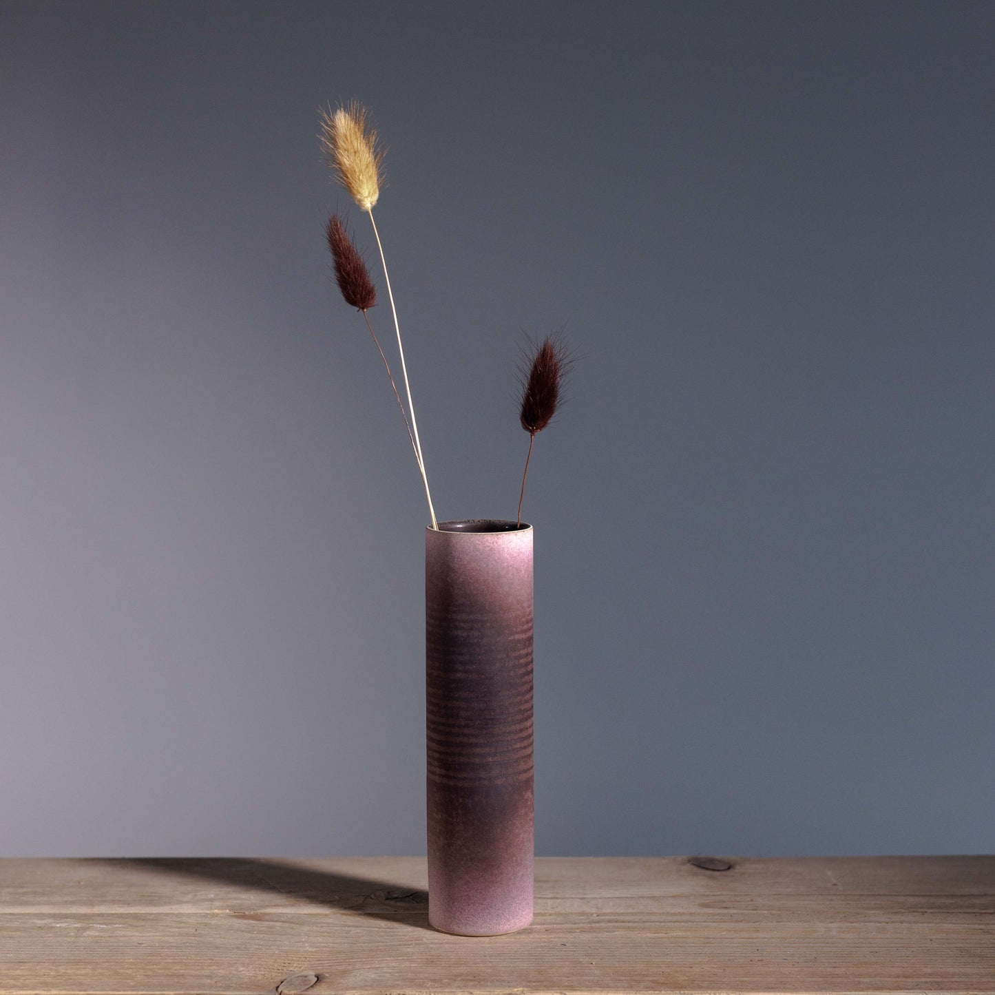 L&S Bud Vase 20 | H: 17cm- D: 4.5cm | Plum / Brown