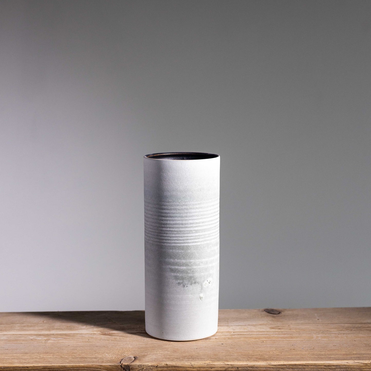 L&S Cylinder 01 | H:22cm- D:8cm | Sage