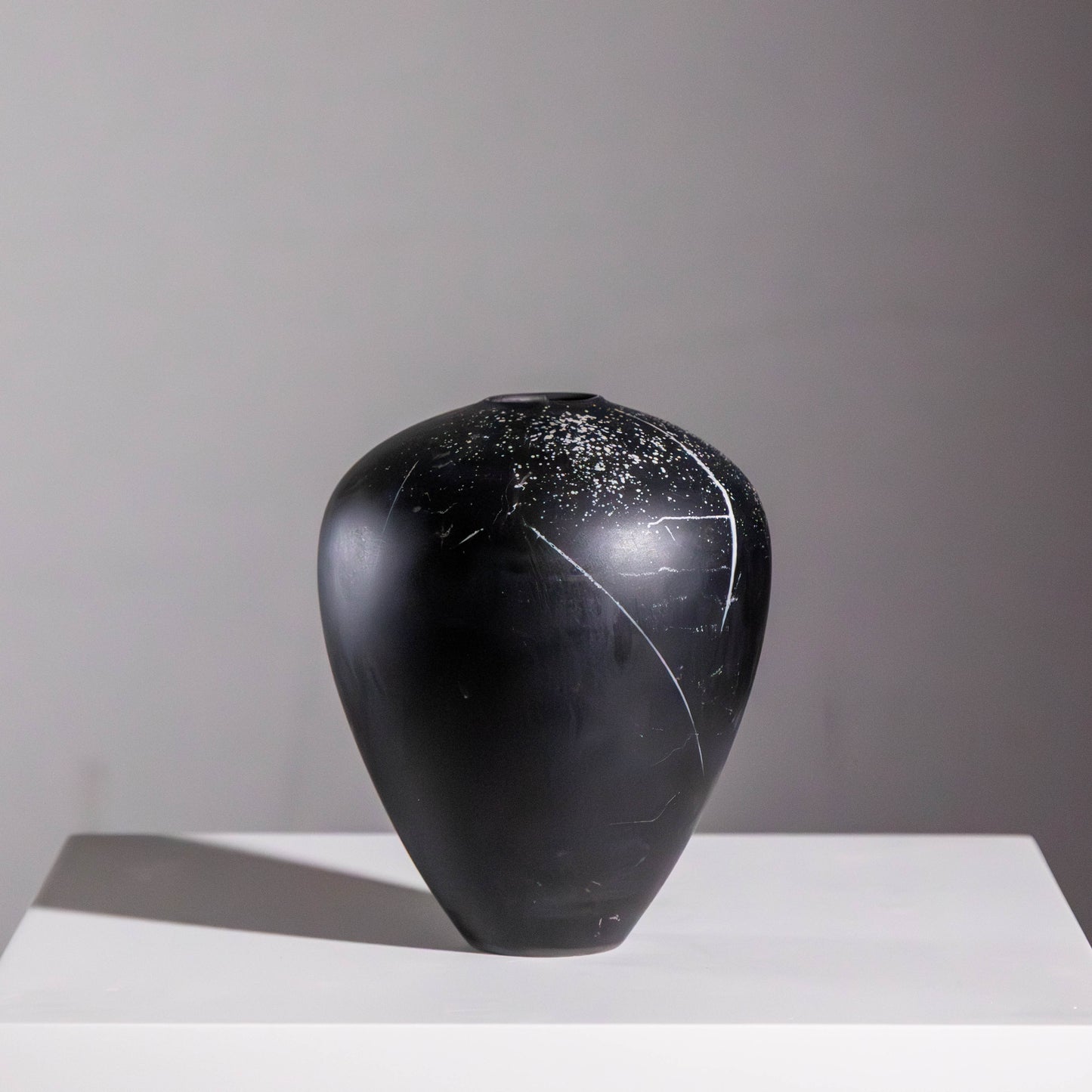 G6 | Smoke Fired Vessel | H:15 - D:11