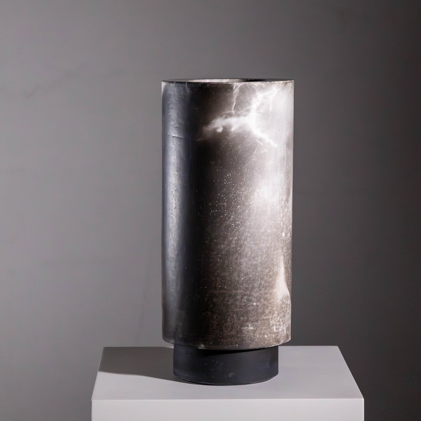 G8 | Smoke Fired Vessel | H:32- D:14