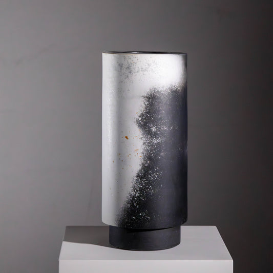 G10 | Smoke Fired Vessel | H:32cm - D:14cm