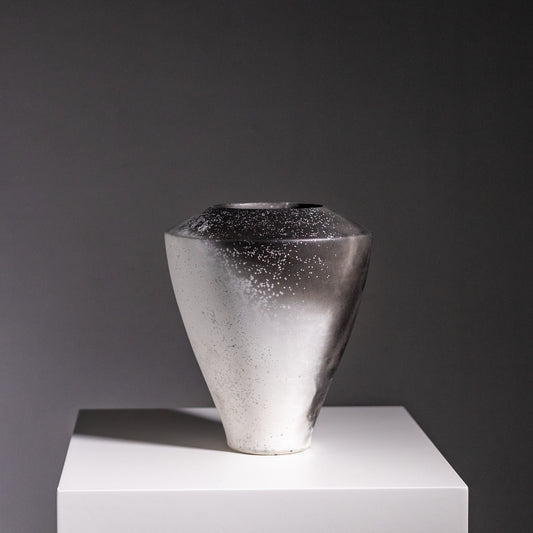 B4 | Smoke-Fired Vessel Medium | 17 x 14 x 7.5cm