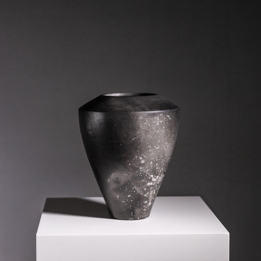 B3 | Smoke-Fired Vessel Medium | 18 x 14.5 x 7.5cm