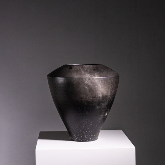 B6 | Smoke-Fired Vessel Large | 21 x 19.5 x 10cm