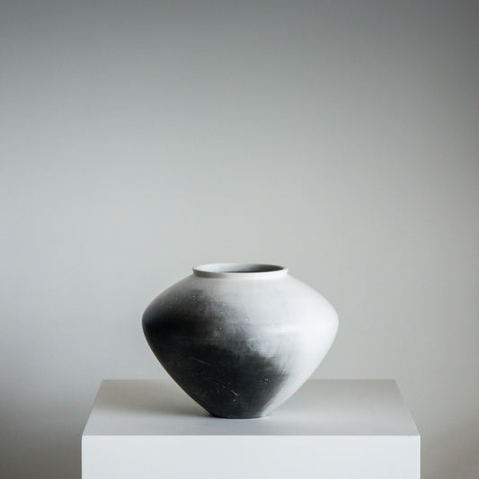 E1 | Smoke Fired Vessel | H12 x D15