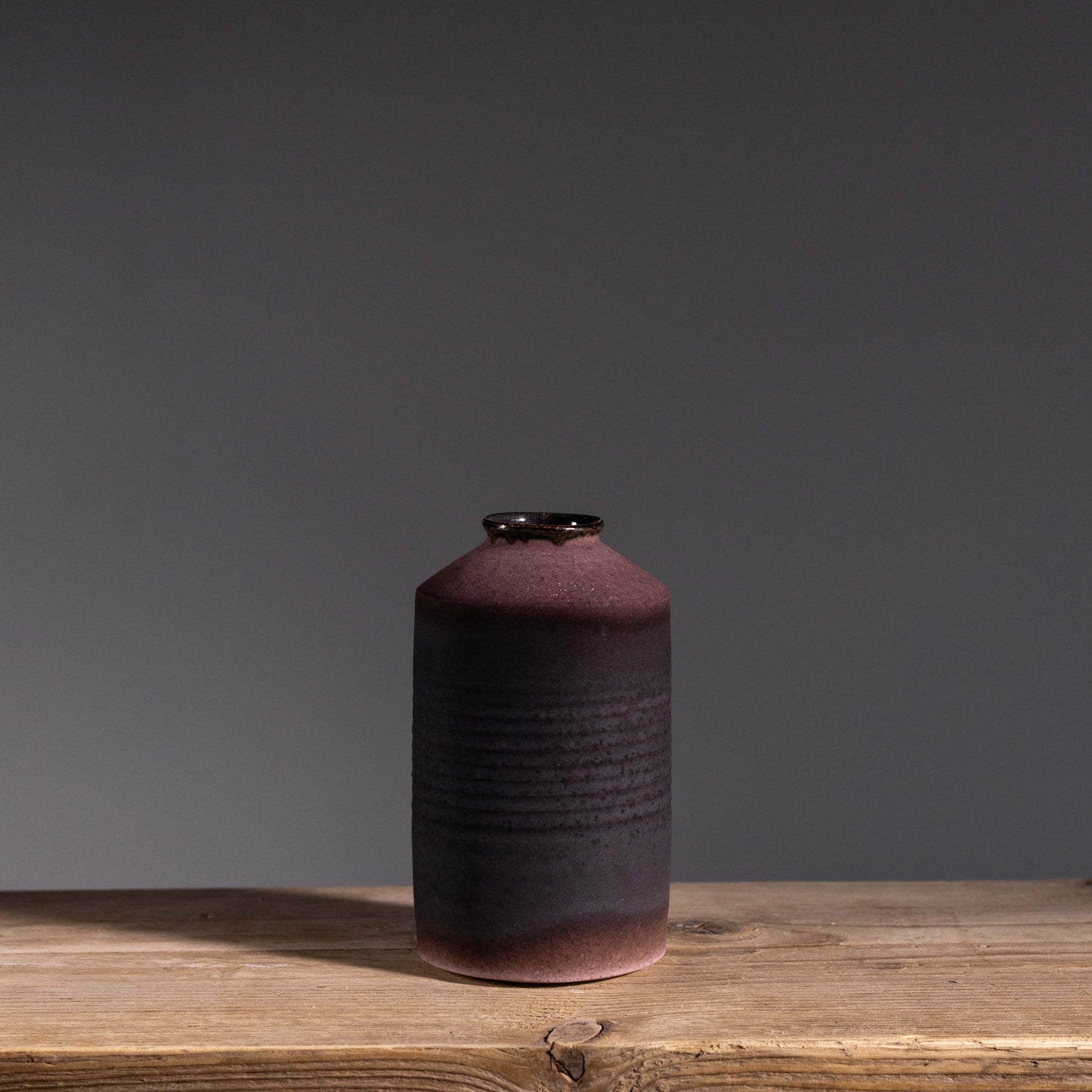 L&S 18 | H: 13cm- D: 7cm | Plum / Brown