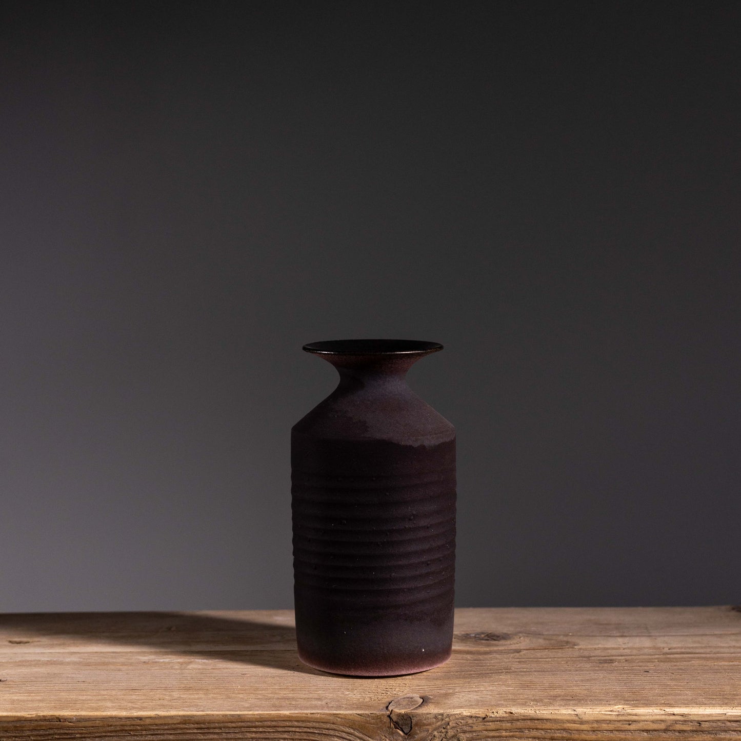 L&S 31 | H: 15cm- D: 7cm | Plum /. Brown