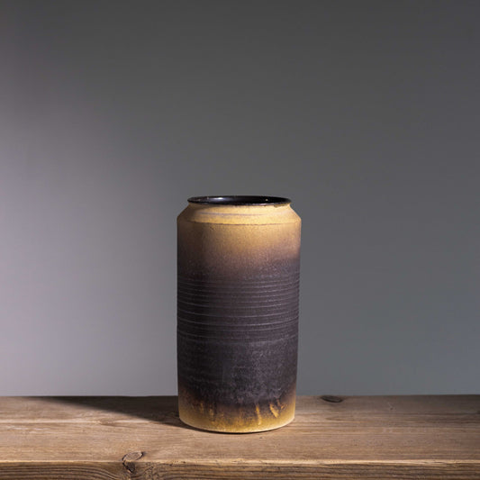 L&S L03 | H: 21cm- D: 10cm | Amber