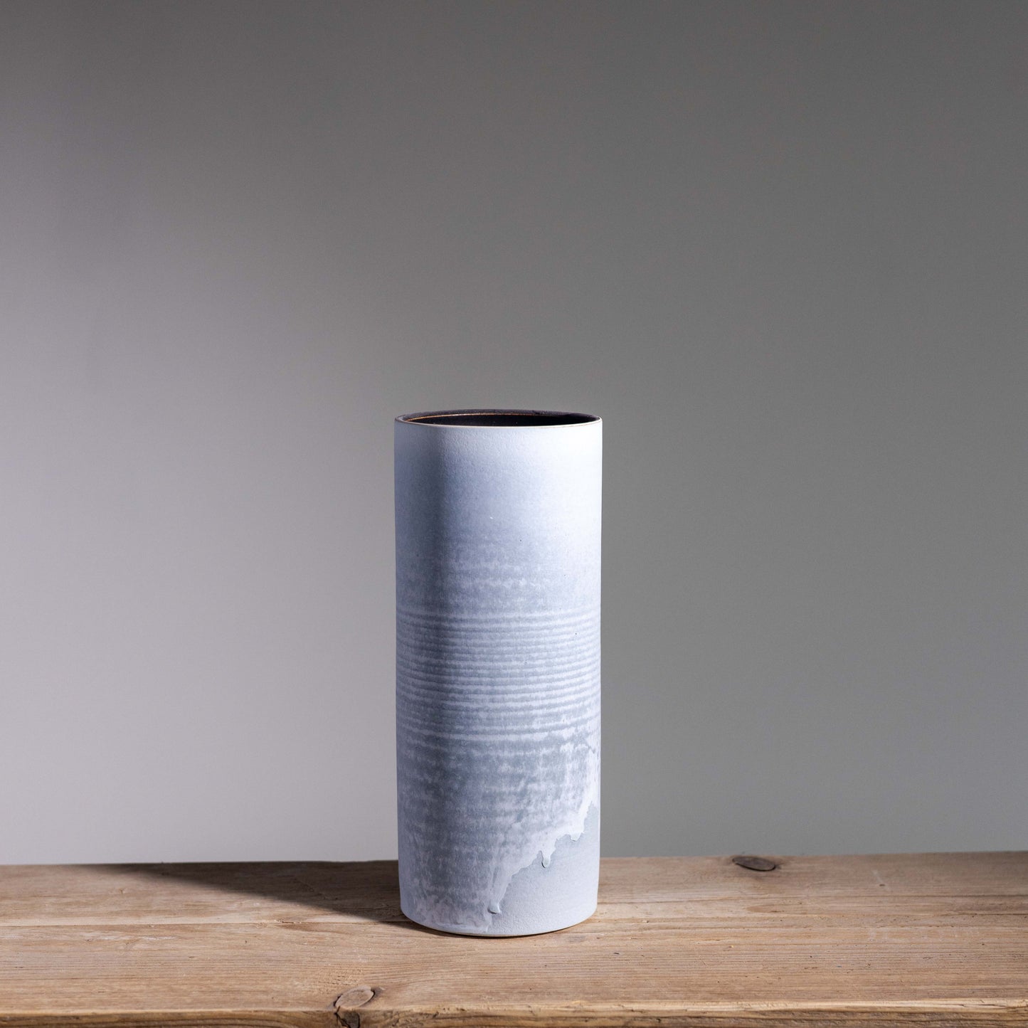 L&S Cylinder 01 | H:22cm- D:8cm | Sage